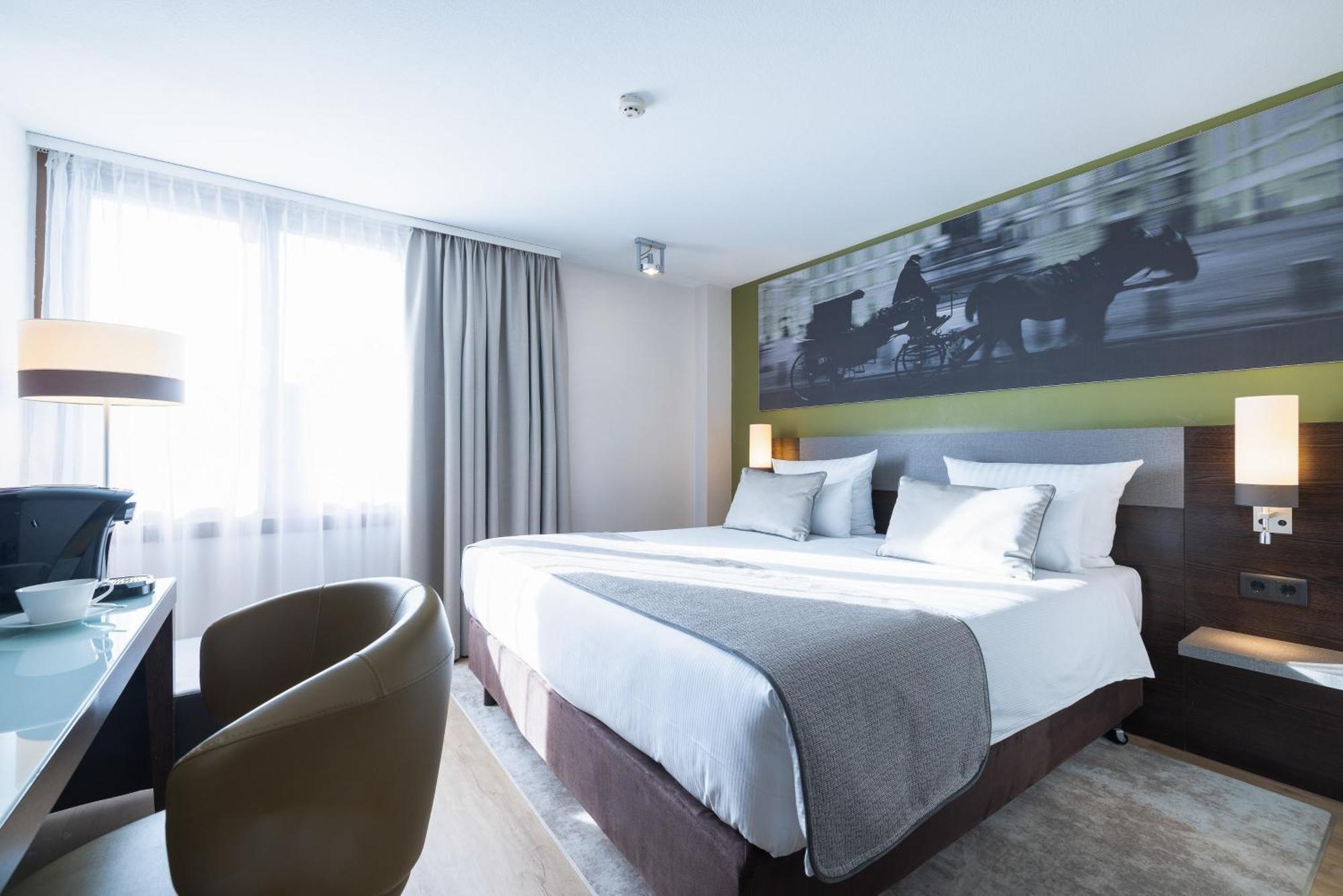 Leonardo Vienna Westbahnhof Hotel Ngoại thất bức ảnh Room in the hotel
