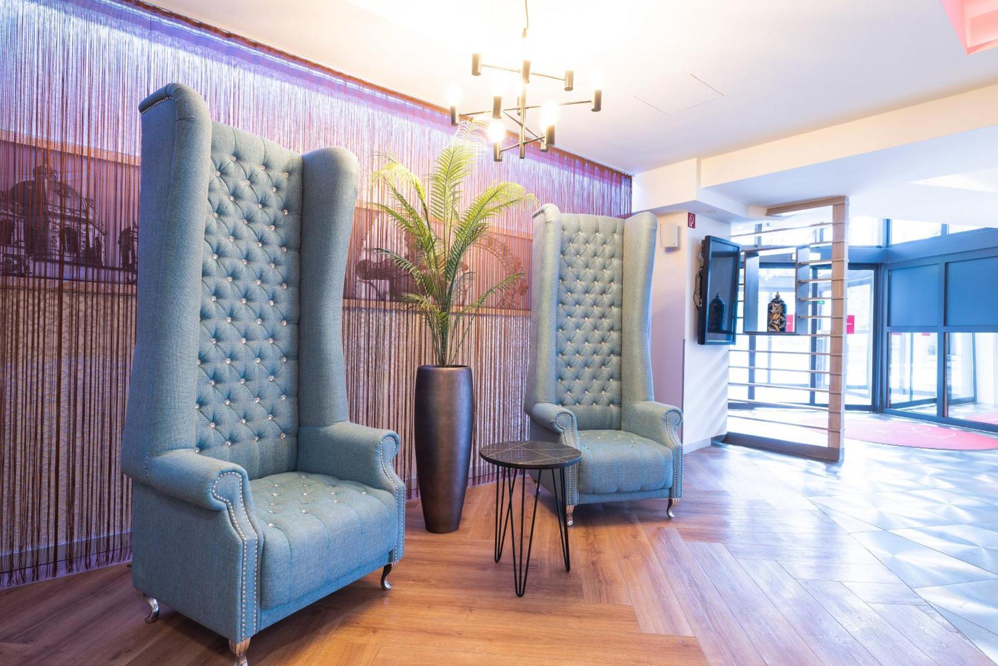 Leonardo Vienna Westbahnhof Hotel Ngoại thất bức ảnh
