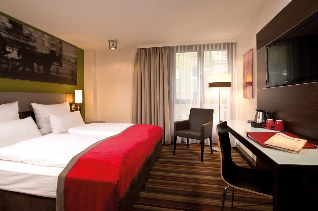 Leonardo Vienna Westbahnhof Hotel Ngoại thất bức ảnh Room of the hotel